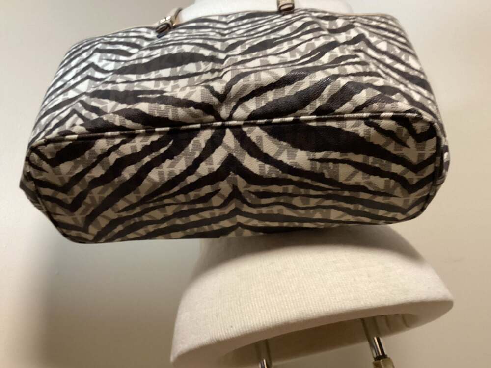 Michael Kors Zebra Print Logo Tote Bag - Picture 6 of 7